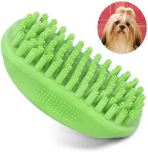 massagem com escova para cães